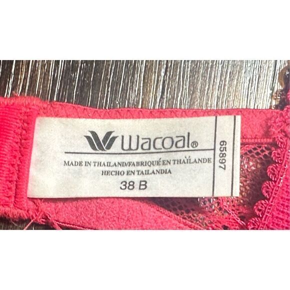 Wacoal red lace luscious push up bra size 38B with lace discontinued style 65897 - Picture 8 of 8